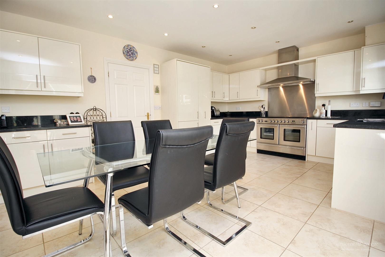 4 bed property in Parkside Road, Reading